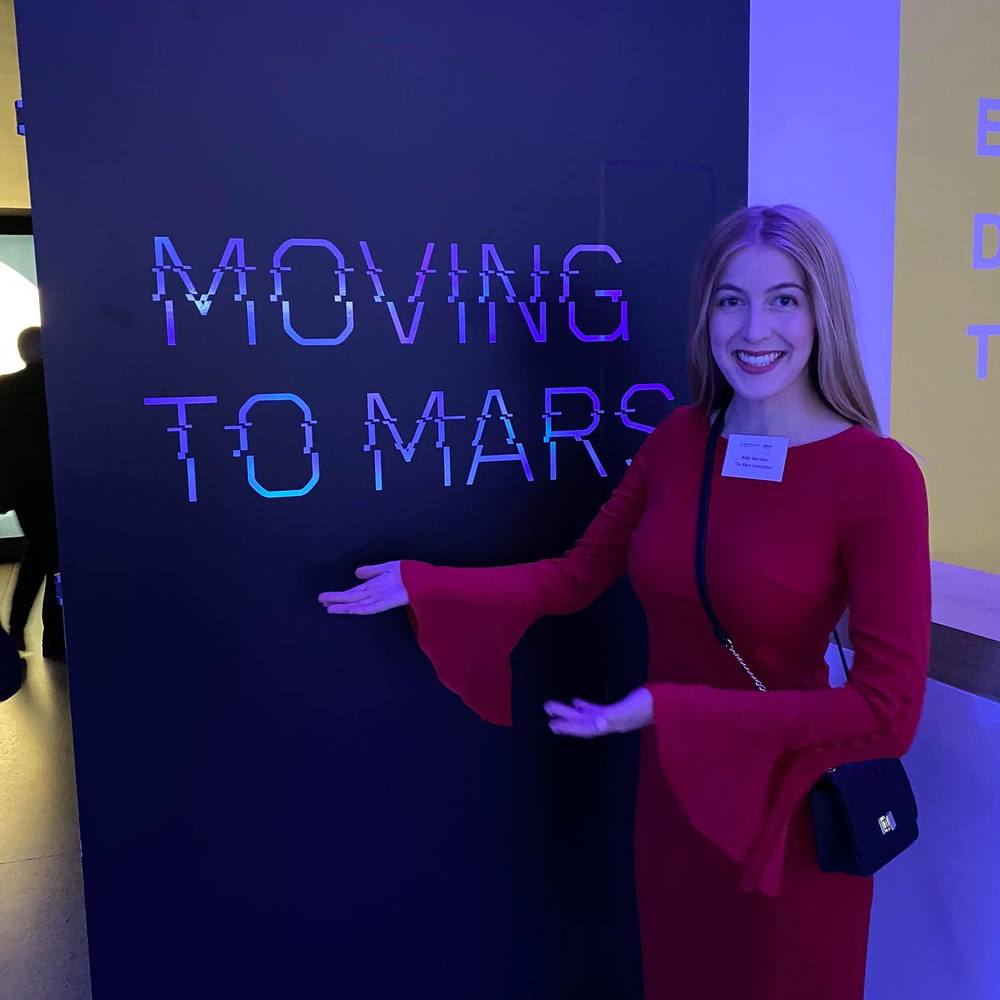 Meet your Posher, Abigail